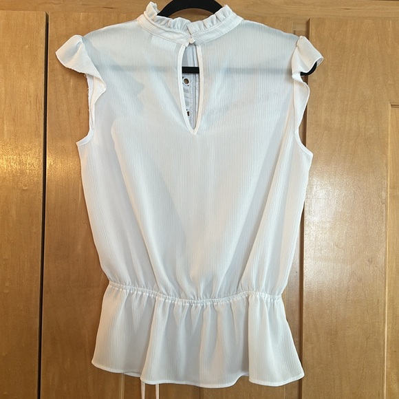 🍋New York & Company white sleeveless ruffle mock neck cut out ribbon top medium - Picture 5 of 11